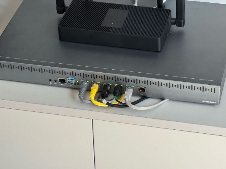 上門(mén)維修電腦價(jià)格低服務(wù)好，收售二手電腦手機(jī)，計(jì)算機(jī)網(wǎng)絡(luò)工程的設(shè)計(jì)與維修